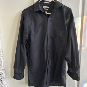 Van Heusen Men's Black button down shirt
